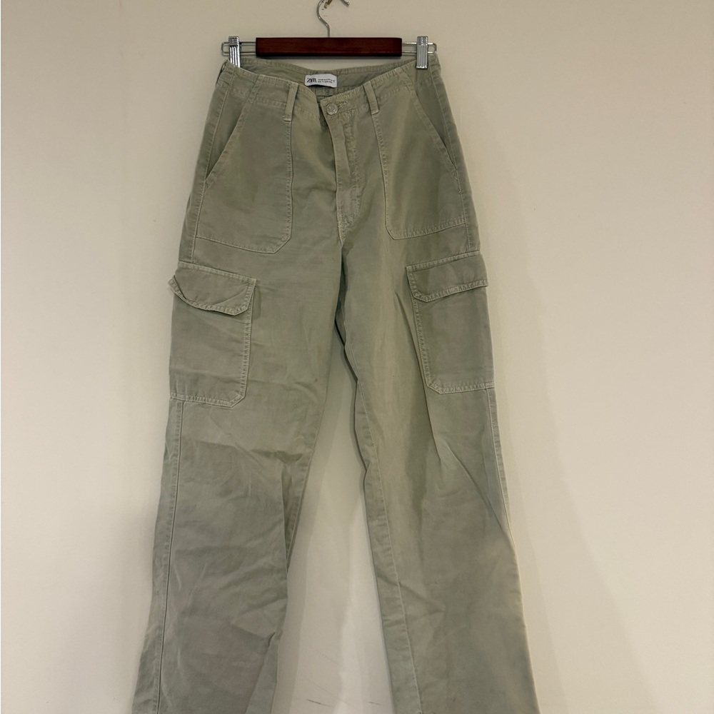 Beige cargo pants Zara